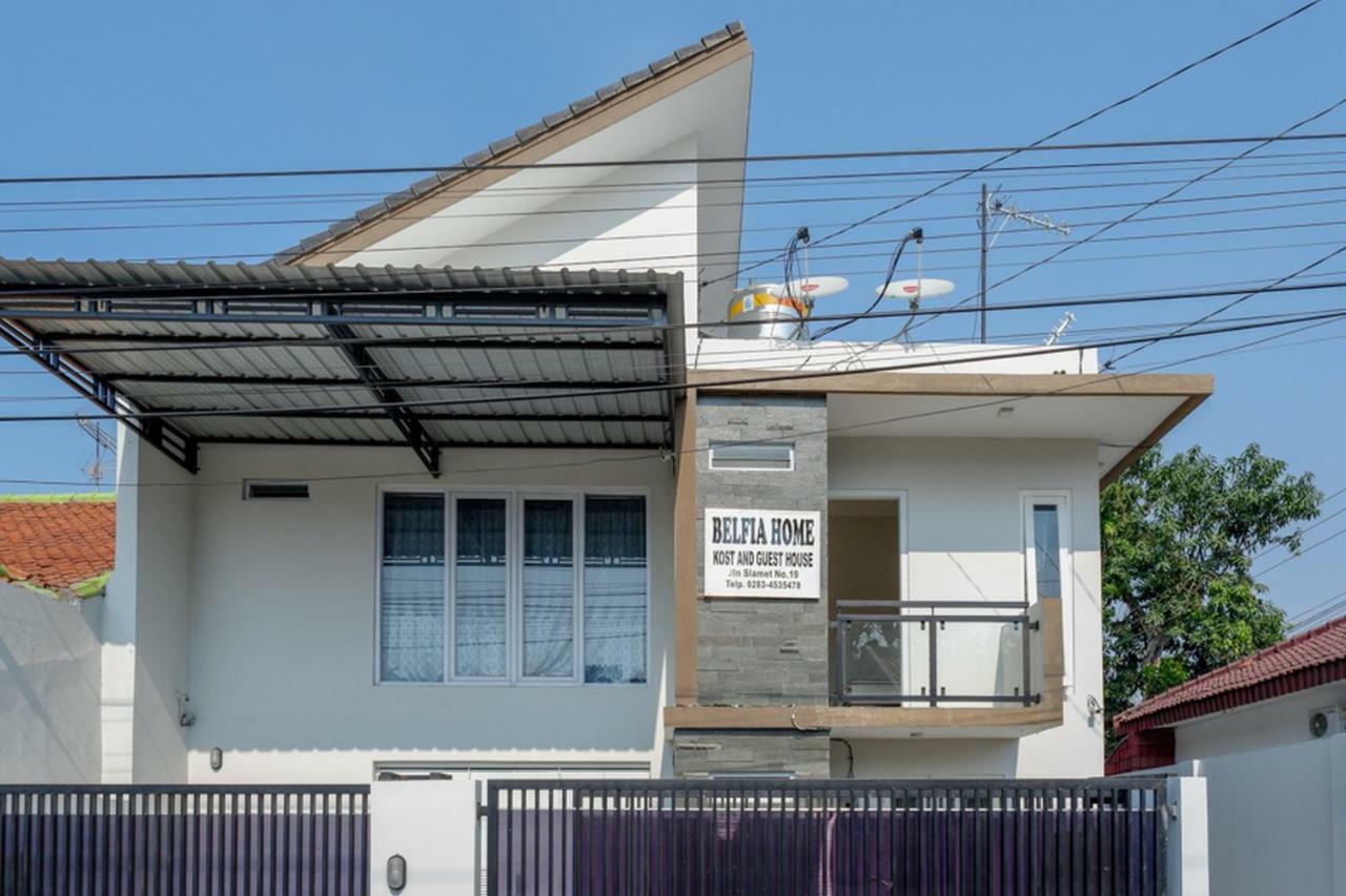 Reddoorz Plus Syariah Near Stasiun Tegal 2 Eksteriør bilde